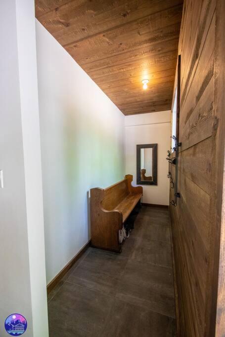Chalet Deschamps- Spa- Chien Accepte- Nature- Estrie Mansonville エクステリア 写真